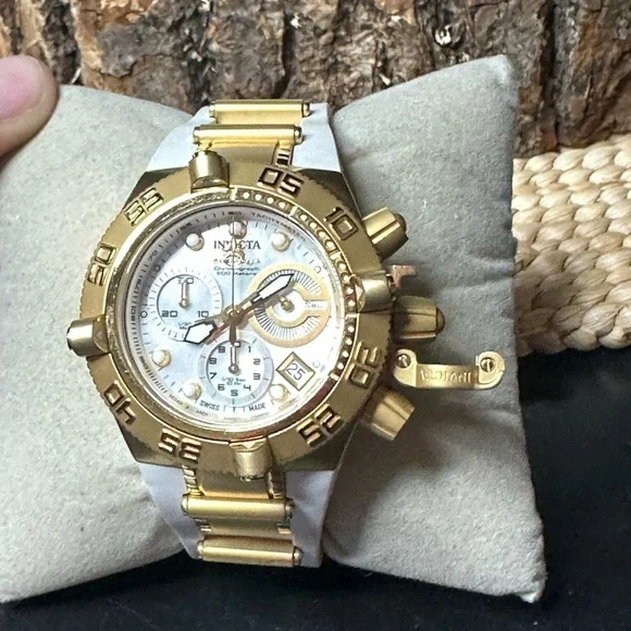Invicta Subaqua Noma IV Lady 0535 Swiss Quartz Gold & Silver Watch Chronograph - Picture 5 of 11